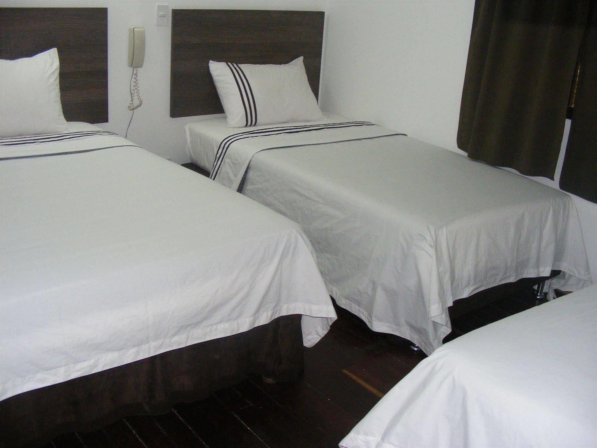 Hotel Internacional Medellín Dış mekan fotoğraf