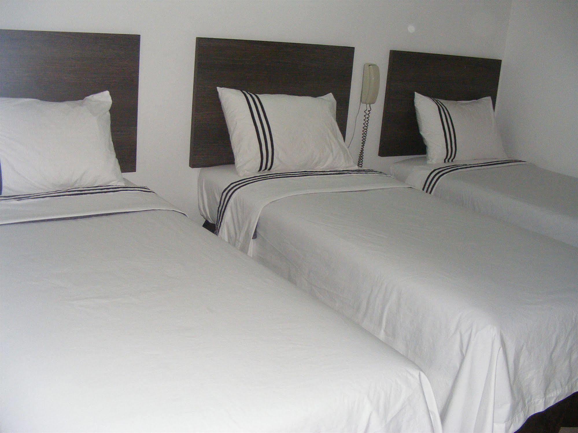 Hotel Internacional Medellín Dış mekan fotoğraf